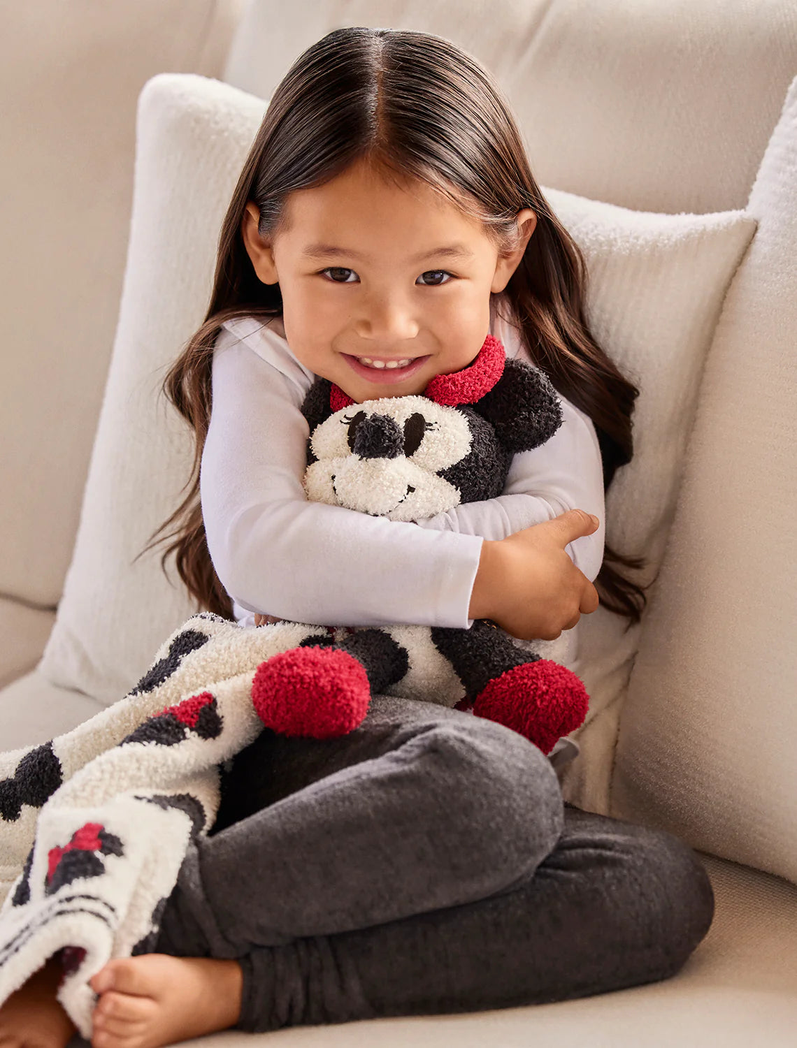 CozyChic® Disney Classic Minnie Mouse Blanket Buddie