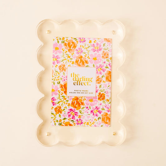 Rectangle Scalloped Acrylic Frame - Clear