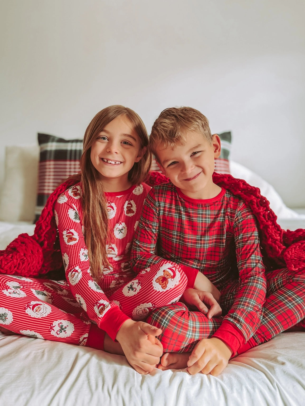 2 Piece Pajama Set - Classic Claus