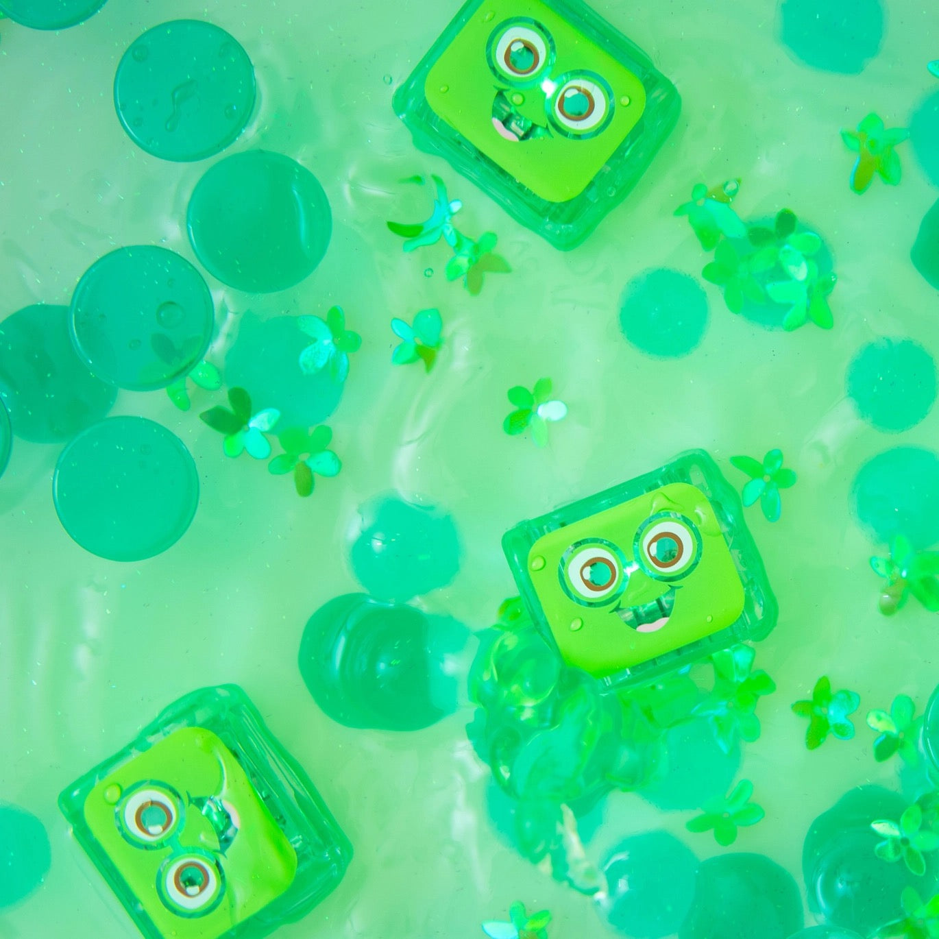 Glo Pals Lumi Light-Up Cubes - Pippa