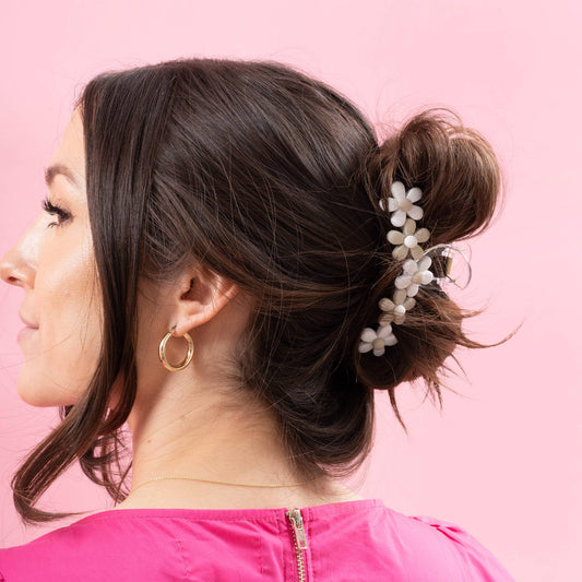 Daisy Claw Clip - Serene