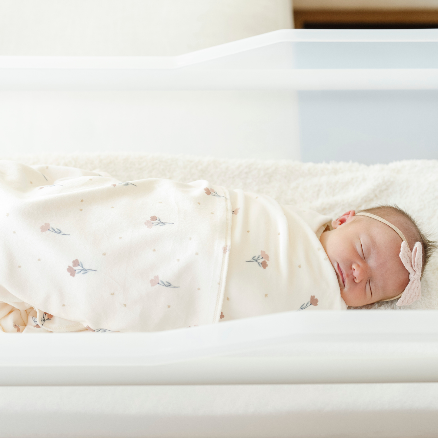 Minky Stretch Luxe Swaddle - Floral