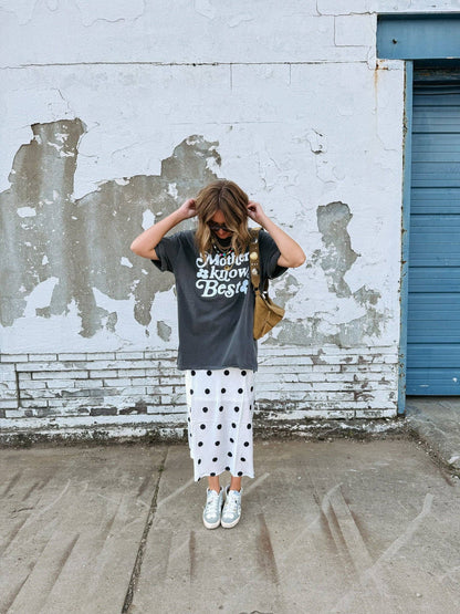 Mother knows best graphic tee - charcoal