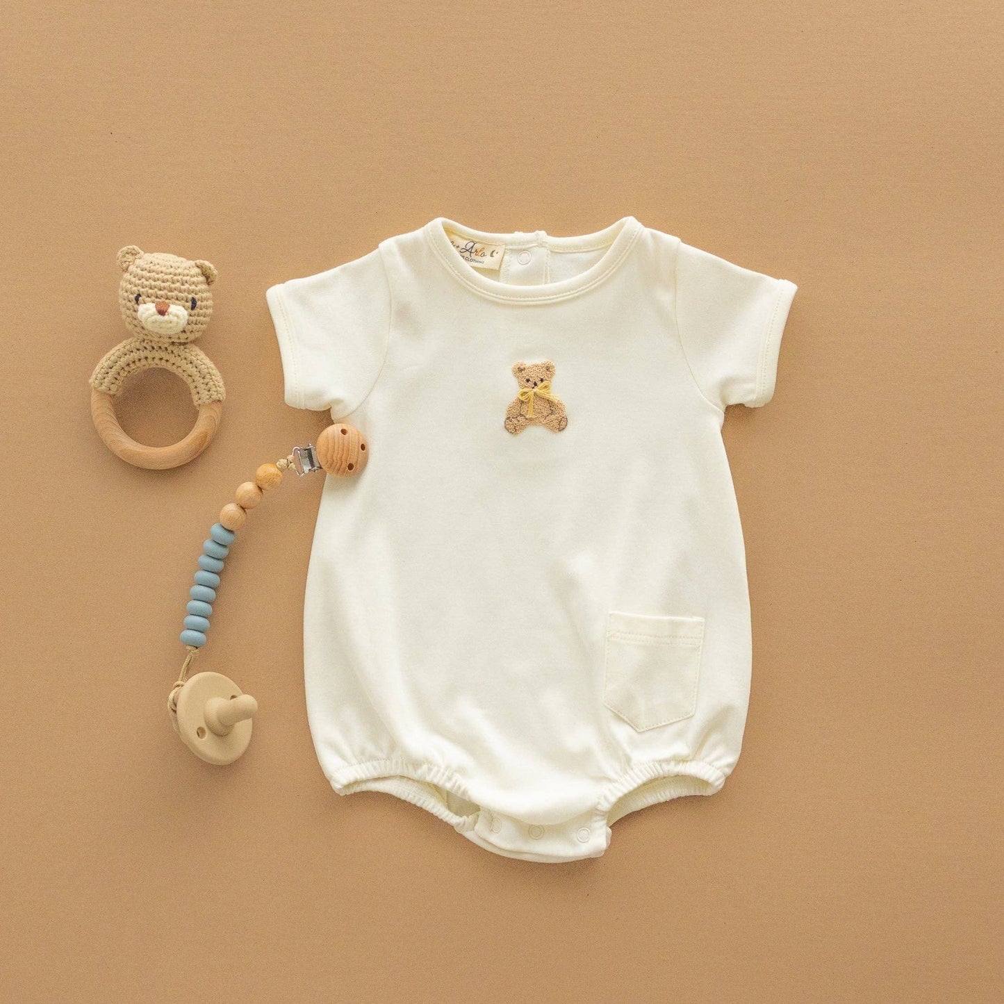 Bear Hugs Bubble - Ivory