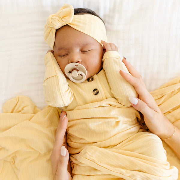 Birdie Ribbed Swaddle Blanket