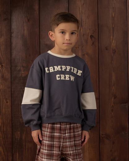 Oversized Sweatshirt Campfire Crew