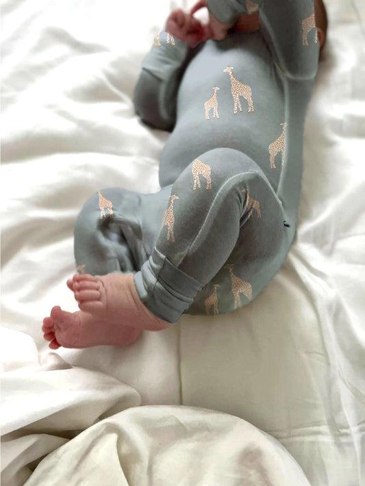 Convertible PJ - Giraffe Moss
