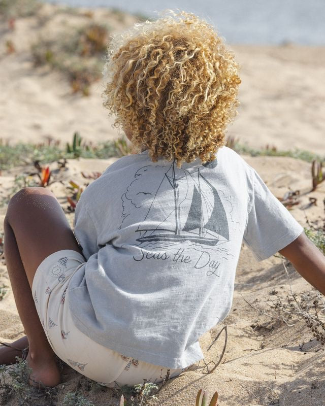 Relaxed Tee - Seas the Day