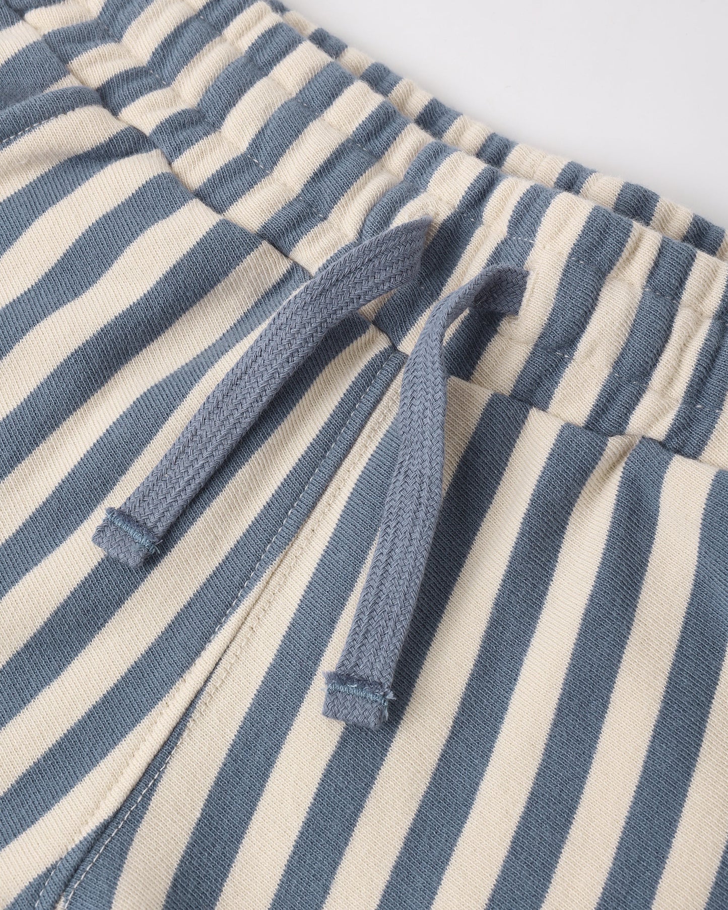 Relaxed Short - Marine Stripe