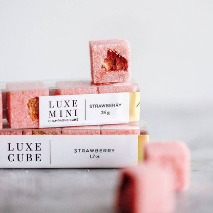 LUXE Mixer Cube - STRAWBERRY | LUXE Mixology Cube MINI