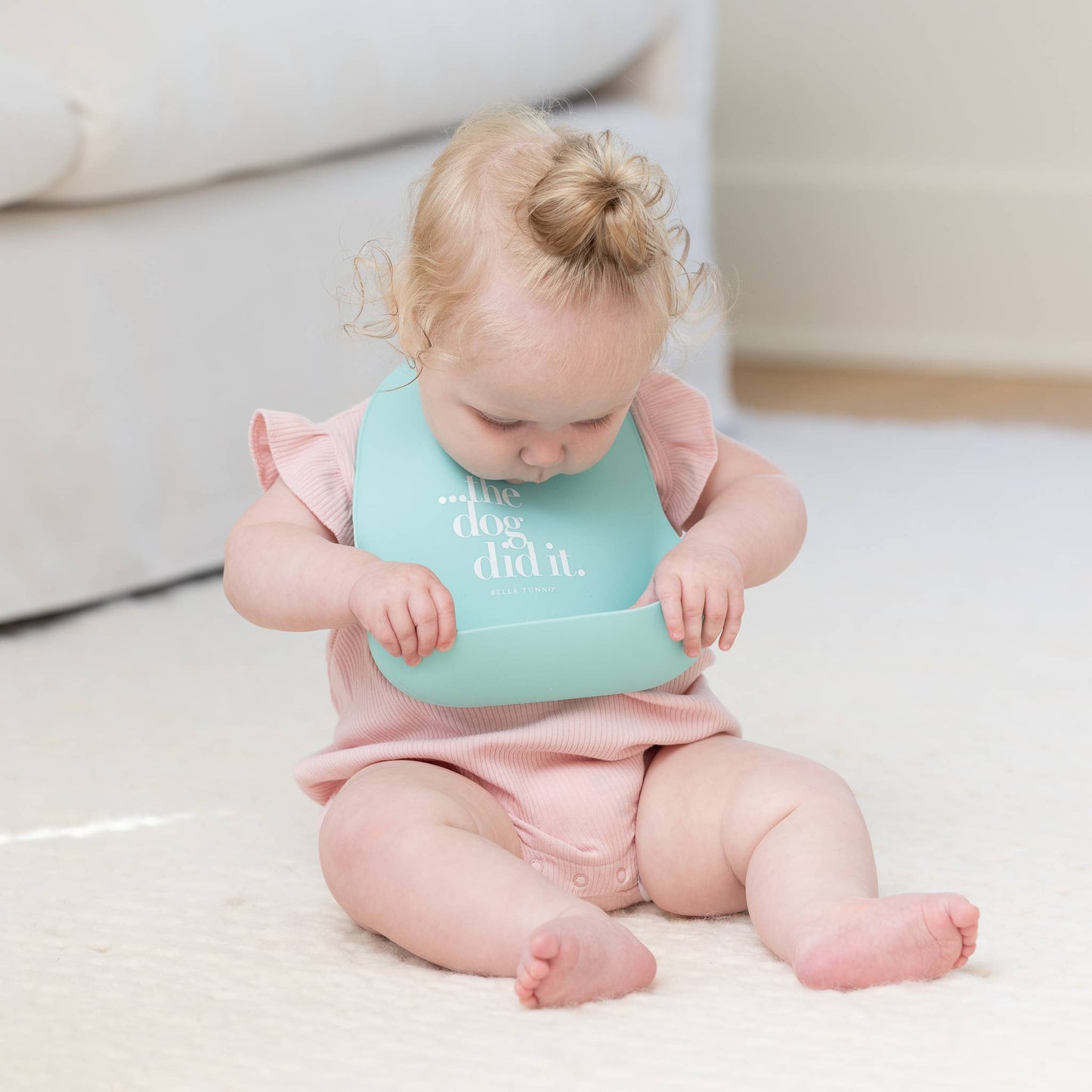 Bella Tunno - The Dog Did It Wonder Bib
